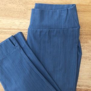 Agnes & Dora Pixie Crops